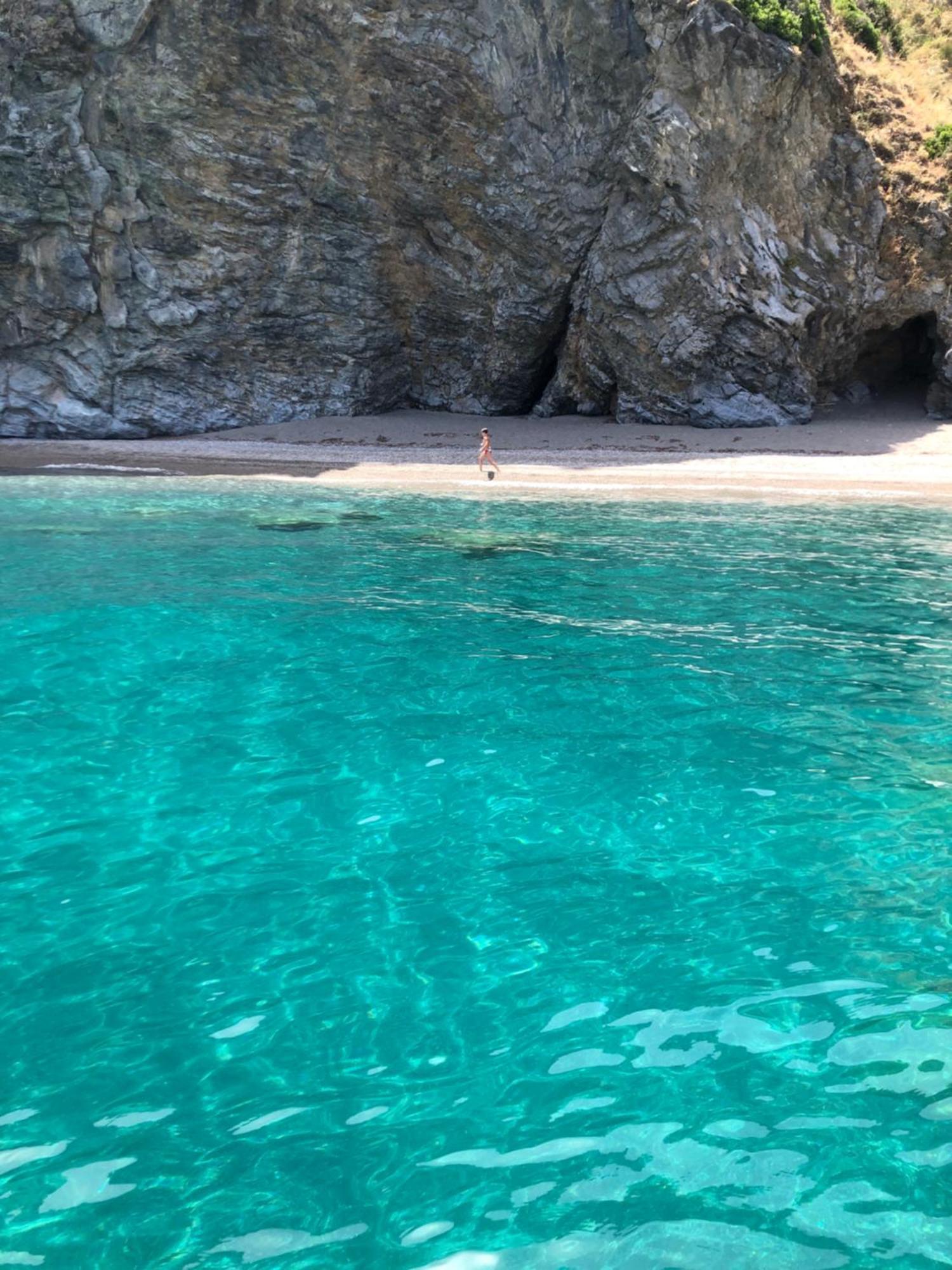 Golfo Di Tindari Apartments Falcone Εξωτερικό φωτογραφία