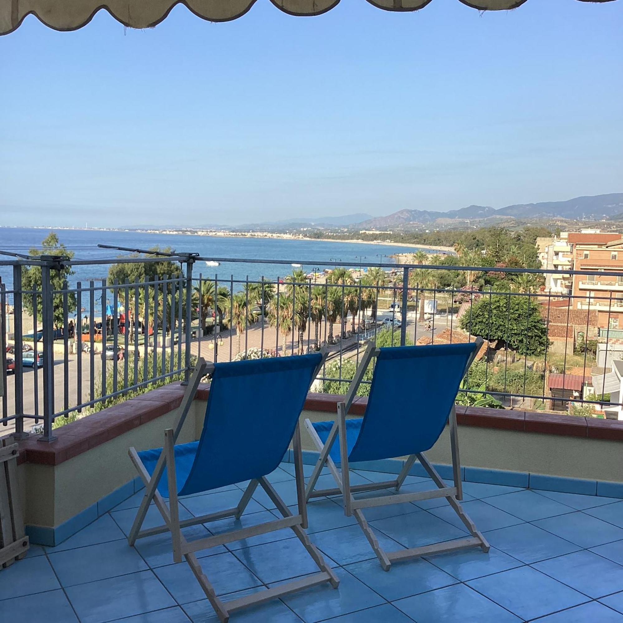 Golfo Di Tindari Apartments Falcone Εξωτερικό φωτογραφία